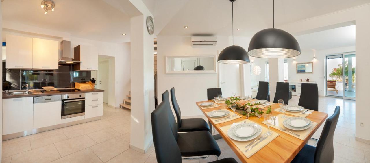 Magnificent Villa With Pool, Hot Tub, Sea View, Sauna Mimice Exterior photo