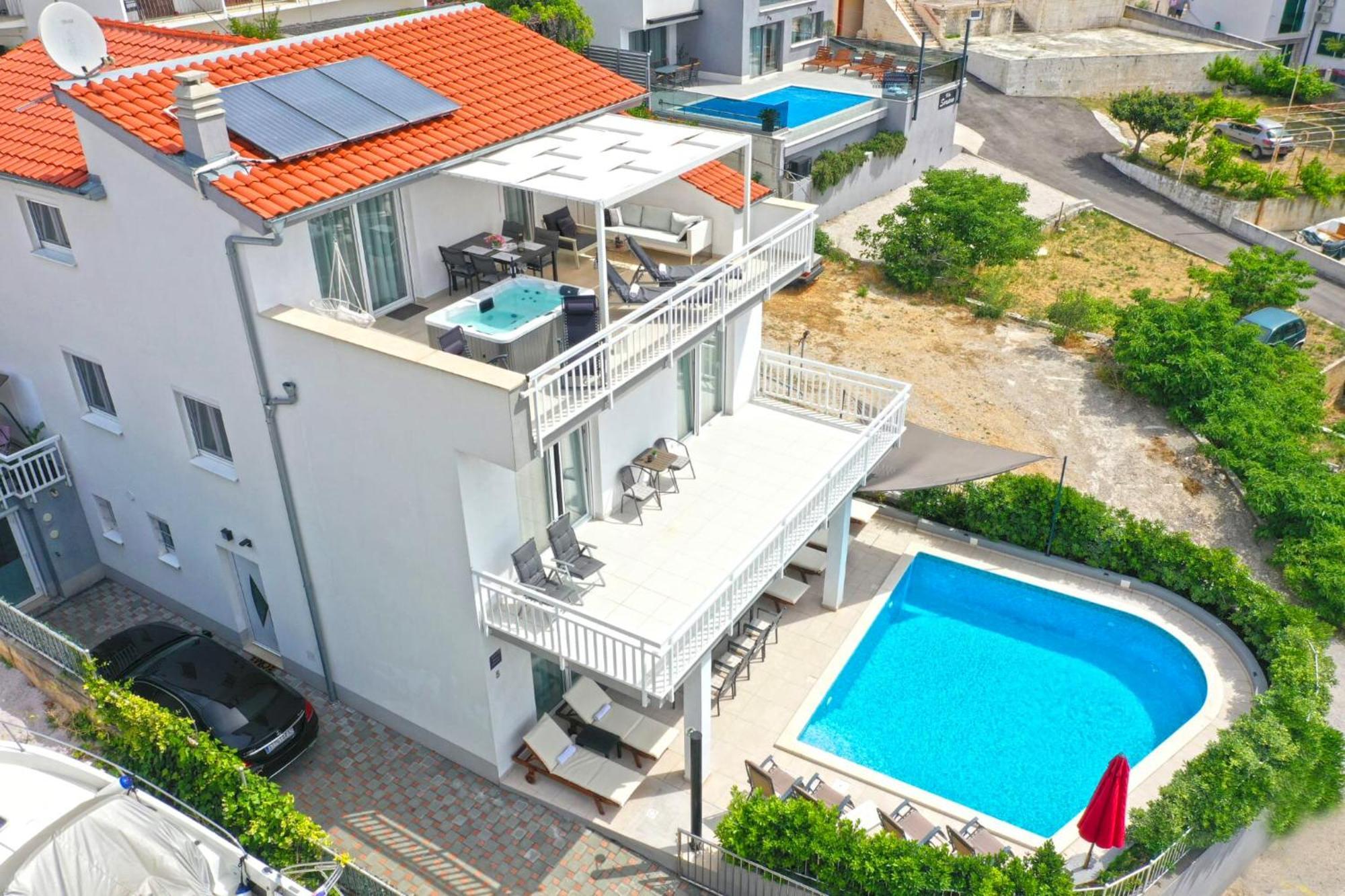 Magnificent Villa With Pool, Hot Tub, Sea View, Sauna Mimice Exterior photo
